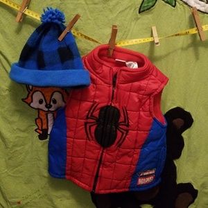 2T Marvel Spiderman vest and winter hat
